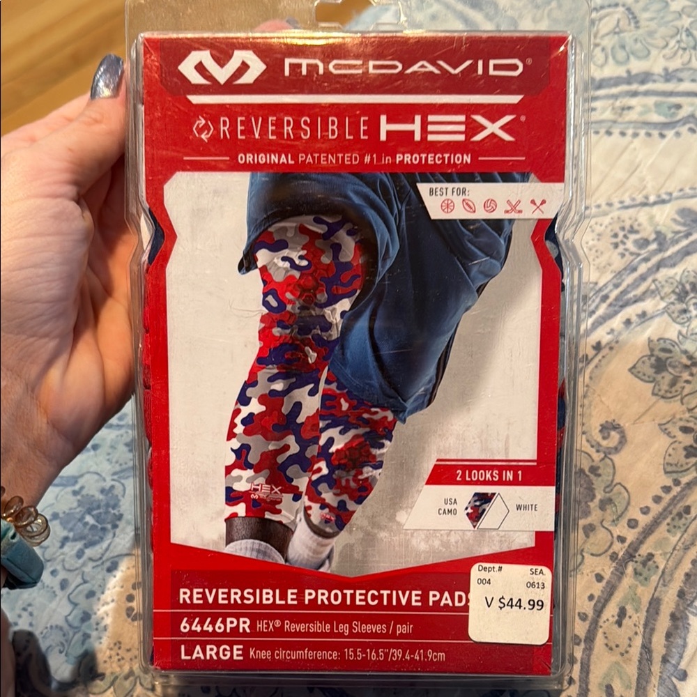 McDavid Reversible HEX Protective Leg Sleeves - Red/Blue Camo (Large)